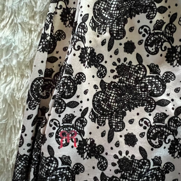 Ruby Ribbons Original Classic camis, 36 & 38 - Picture 2 of 7